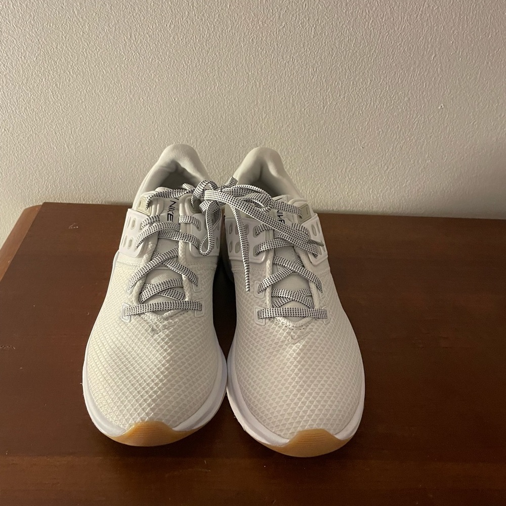 White and leopard print nike shoes